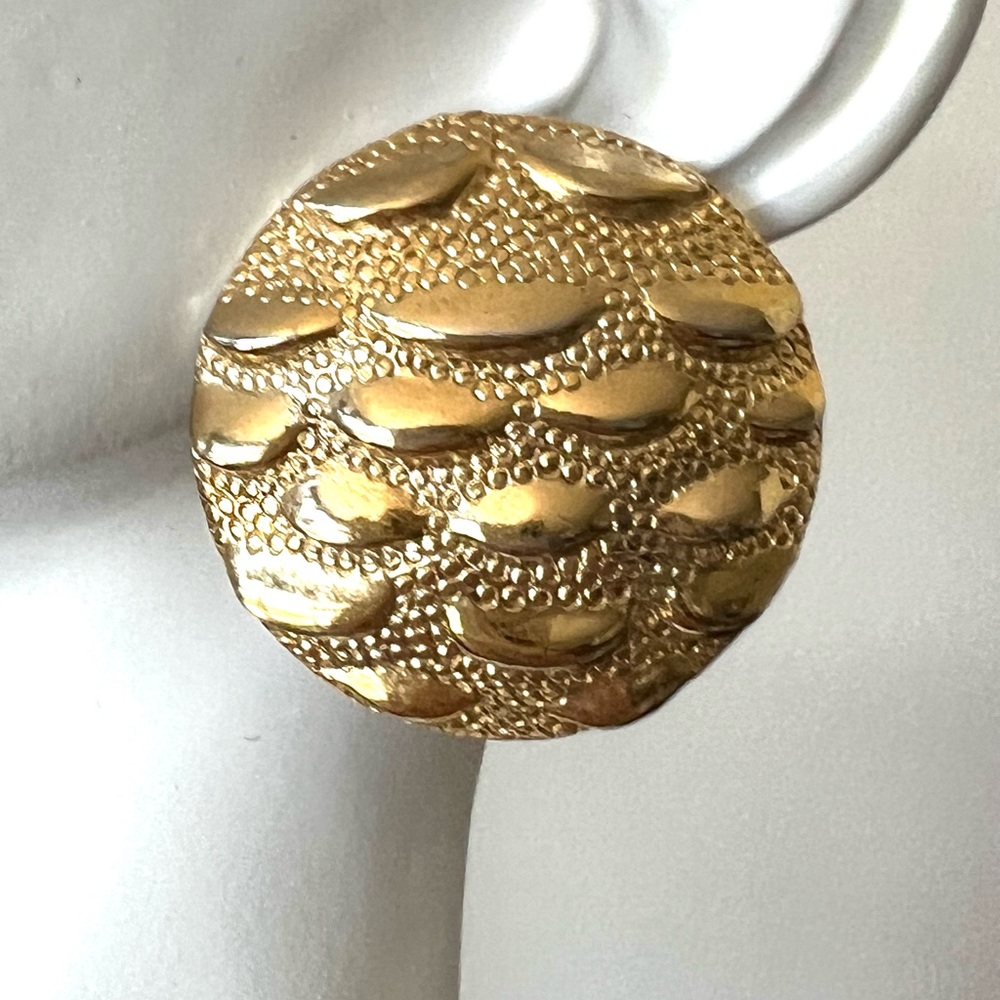 Park Lane vintage runway ready textured 1.5” earrings pierced